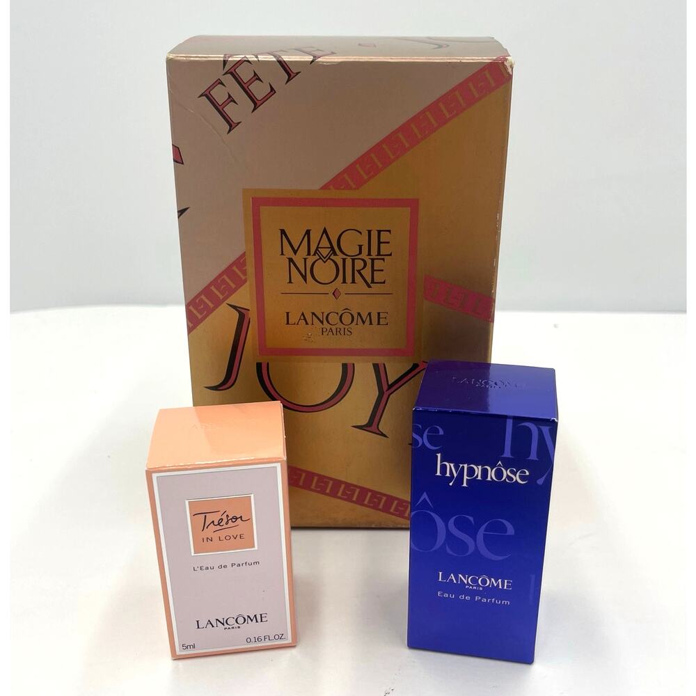 Lancome 3 Piece Set With Limited Edition Majie Noire Bag And Two 5ml Parfumes